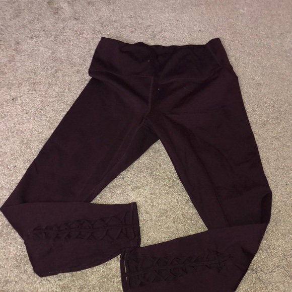 Cutout leggings bundle - Picture 2 of 2